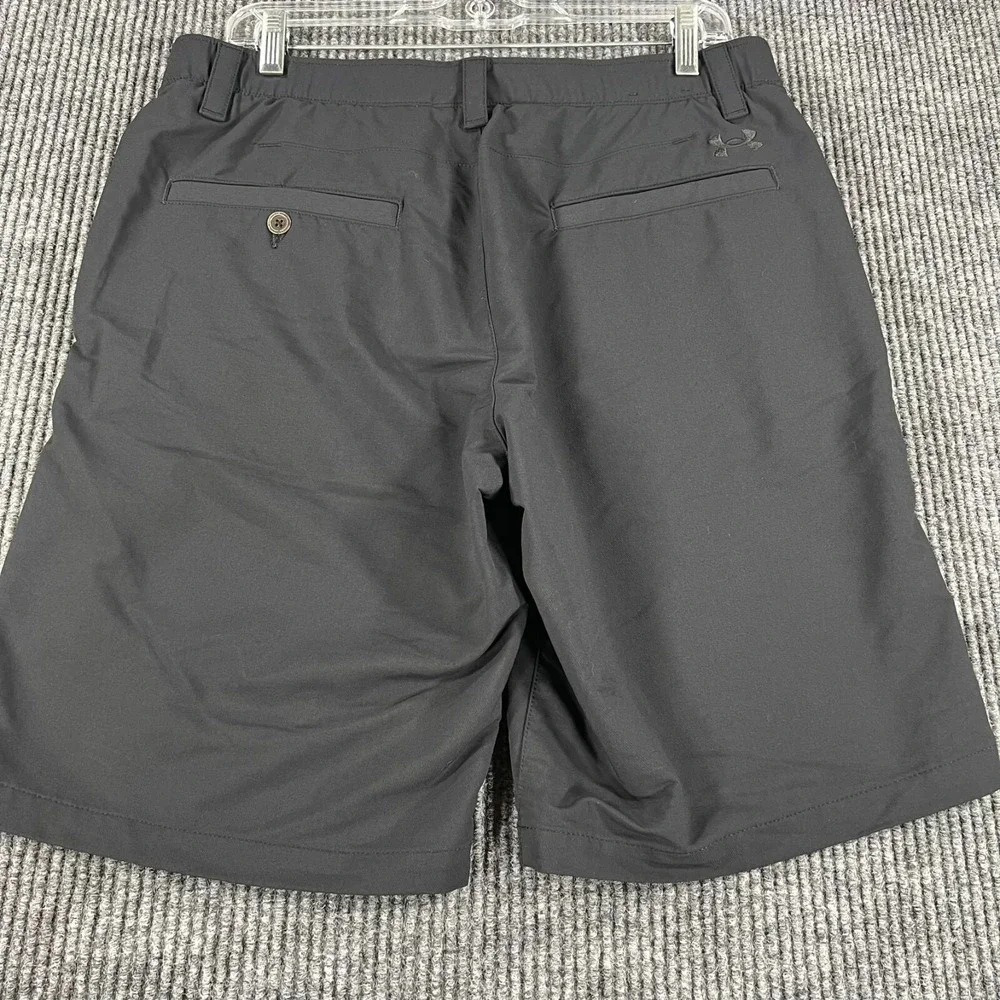 Under Armour Shorts Mens 34 Black Chino Golf Loose Fit Heat Gear Outdoor Casual